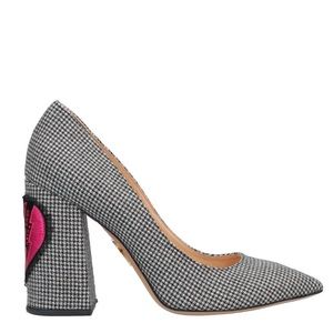 Charlotte Olympia pump